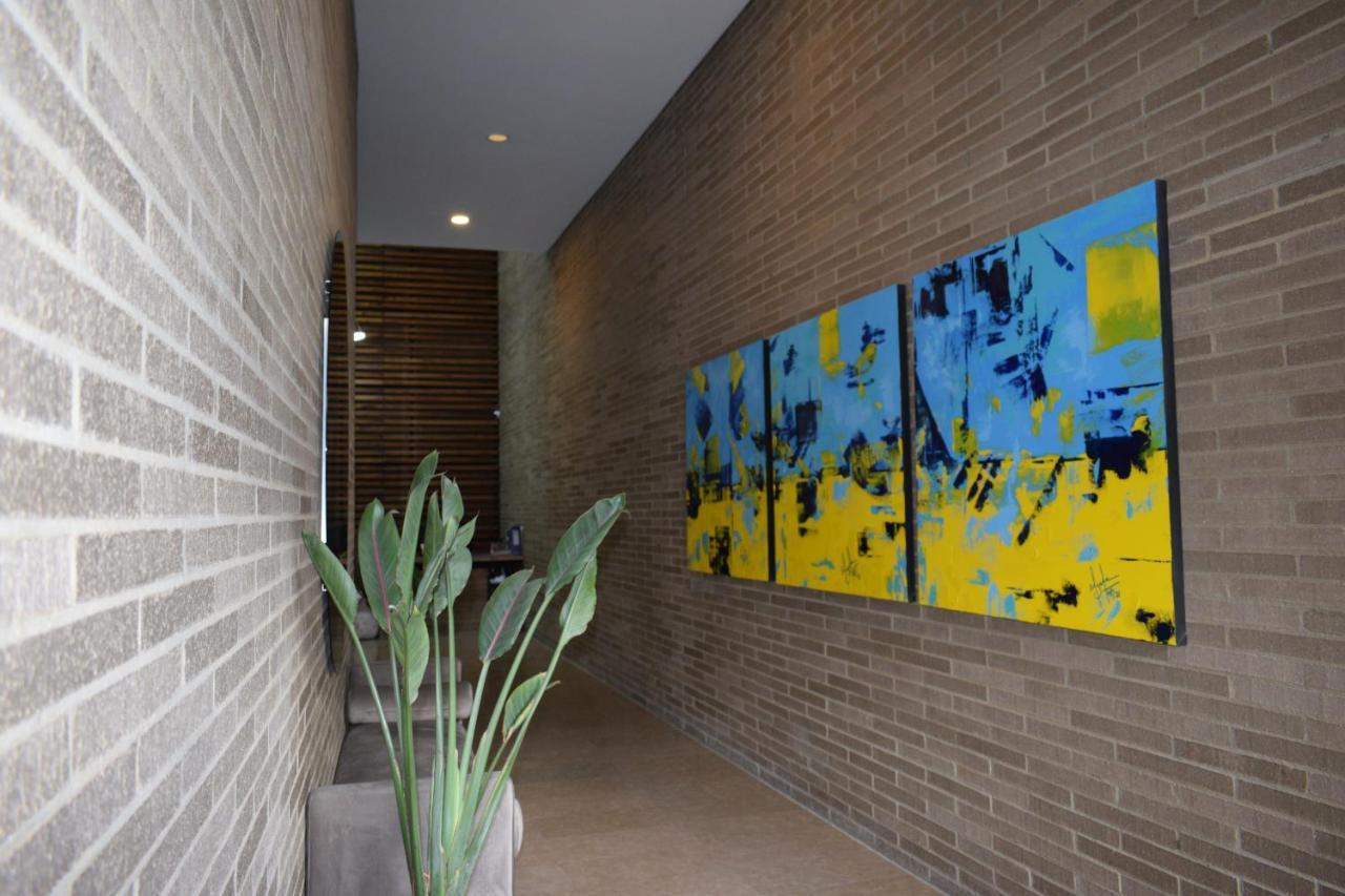 Toscano S Aparta Estudio Hospedaje Amoblado Torre 2 Equilibrium Bogota Buitenkant foto